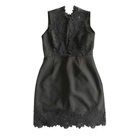 Robe courte en dentelle noire Sandro Noir