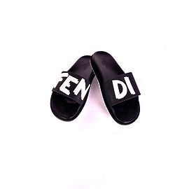 Fendi Men Sandals Black White