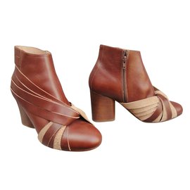 Maison Martin Margiela-Ankle Boots-Light brown