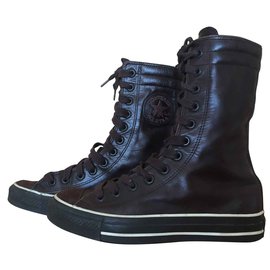 Converse Baskets Marron
