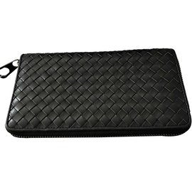 Bottega Veneta-Bottega Veneta Wallet.Model: Nappa Intrecciato Tourmaline-Black