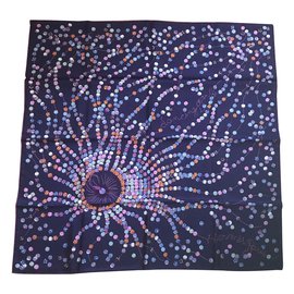 Hermès Hermes Square 90 cm Dançando Pérolas Rosa Roxo