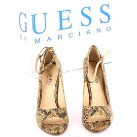 Guess Pumps Mehrfarben
