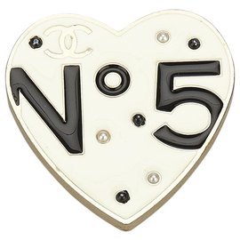 Chanel-Metallo n 5 Spilla cuore-Nero,Bianco