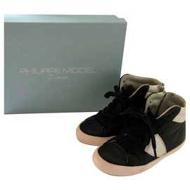 Philippe Model-Philippe Model sneakers-Black