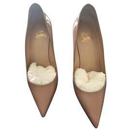 Christian Louboutin-Pigalle-Tollwut-Beige