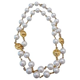 Collana vintage perla Chanel placcata oro D'oro Bianco sporco