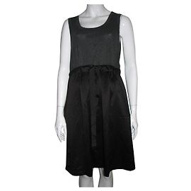 Robe en satin noir et gris Simply Vera Vera Wang Noir Gris