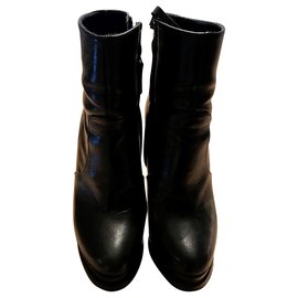 Zara-Zara ankle boots with black leather-Black