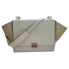 Céline Trapeze Tasche Leder Eggshell Aus weiß