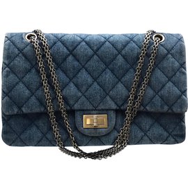 Chanel-with box jumbo 2.55 Reissue 227-Blue