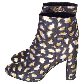 Saint Laurent-Loulou ankle boots-Golden