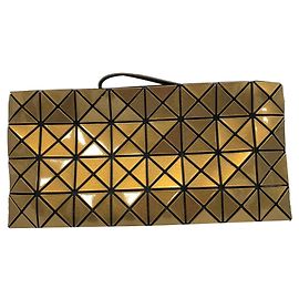 Issey Miyake Embreagem de prisma de Baobao Dourado