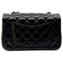 Chanel-Rectángulo pequeño negro TIMELESS 20X13, hardware de oro pálido-Negro