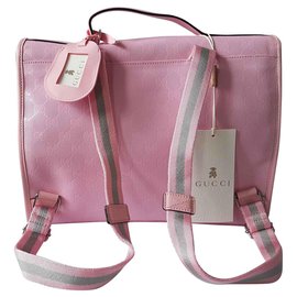 Gucci-Bags-Pink