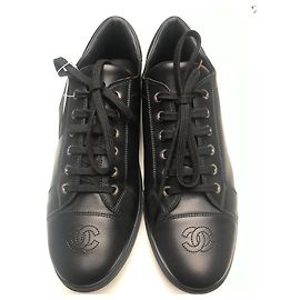 CHANEL BASKETS HOMME TAILLE 41 - NEUVES &JAMAIS SERVIES (MODÈLE UNIFORME) Noir