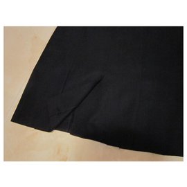 Burberry-Skirts-Black