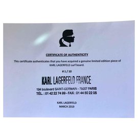 Karl Lagerfeld-Surfbrett-Weiß
