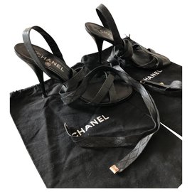 Chanel-Sandales-Noir