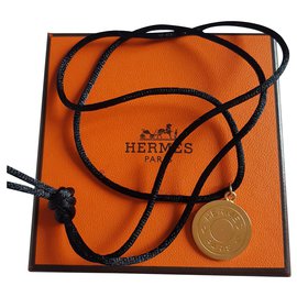 Hermès-Saddle nail-Black,Golden