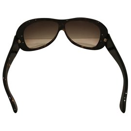 Gucci-Sunglasses-Brown