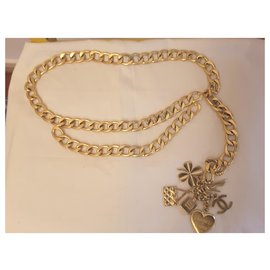 Chanel-Very beautiful Chanel belt-Golden