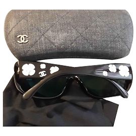 Chanel CAMELLIA Black
