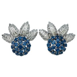 inconnue-White gold earrings, sapphires and diamonds.-Other