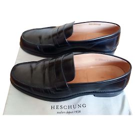 Heschung Müßiggänger Slipper Schwarz