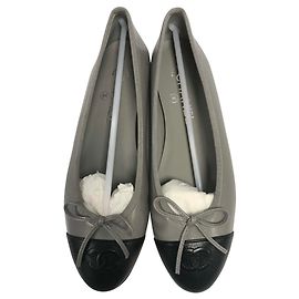 CHANEL LEATHER BALLERINA (grained calf) taille 38 / NEW & NEVER SERVED Black Grey