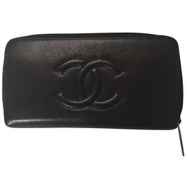 Chanel-Dunkelblaue Chanel-Reißverschluss-Geldbörse-Marineblau