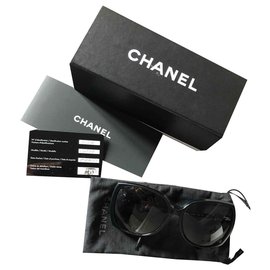 Chanel-Occhiali da sole-Nero