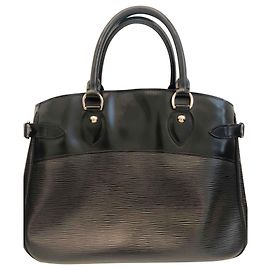 Louis Vuitton Passy PM Epi Leather Handbag Black Black