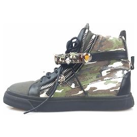 Giuseppe Zanotti - Grüner, beschichteter Canvas-Sneaker mit Reißverschluss Schwarz Grün