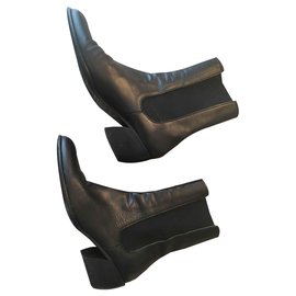 Autre Marque Genuine leather boots Black