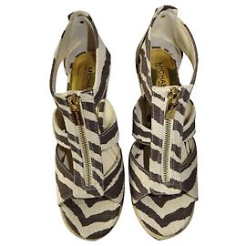 Michael Kors wedge sandals Zebra print Eggshell