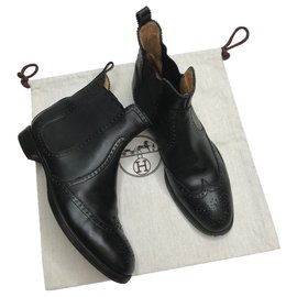 Hermès Brighton schwarze Stiefeletten Schwarz