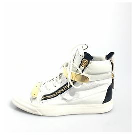 Giuseppe Zanotti Sneaker con logo alto con cerniera in pelle bianca Nero Bianco