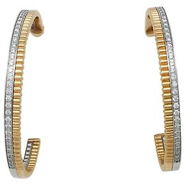 Orecchini Boucheron, "Four Radiant Edition", oro giallo e bianco, Diamants. Altro
