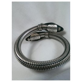 Gas-Bracelets-Silvery