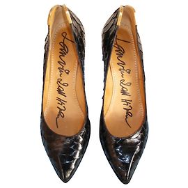 Scarpins Lanvin em Pele de Pitão Preto Preto