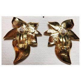 Jean Louis Scherrer-Flower clip earrings-Golden