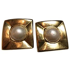 Jean Louis Scherrer Boucles d'oreilles clip classiques Blanc Doré