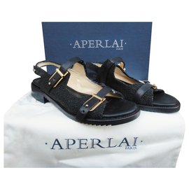 Aperlai-new Aperlai sandals, Boxed-Black