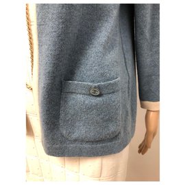 Chanel-CHANEL Blue Cardigan with Gold Chain Gr.44 Cashmere Logo-Light blue