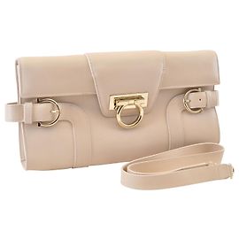 Salvatore Ferragamo Gancini Rosa