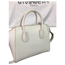 Givenchy-Antigona Givenchy white-White