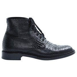 Saint Laurent Lolita Schwarz
