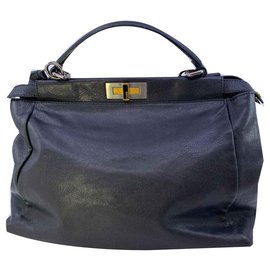 Fendi-Fendi Peekaboo modelo grande-Negro