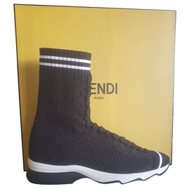Fendi-TRONCHETTI FENDI  NEW-Black